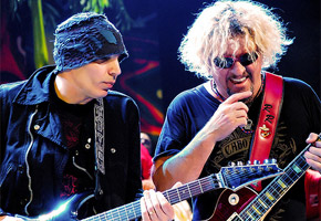 Joe Satriani und Sammy Hagar