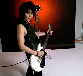 Joan Jett mit ihrer Gibson Melody Maker